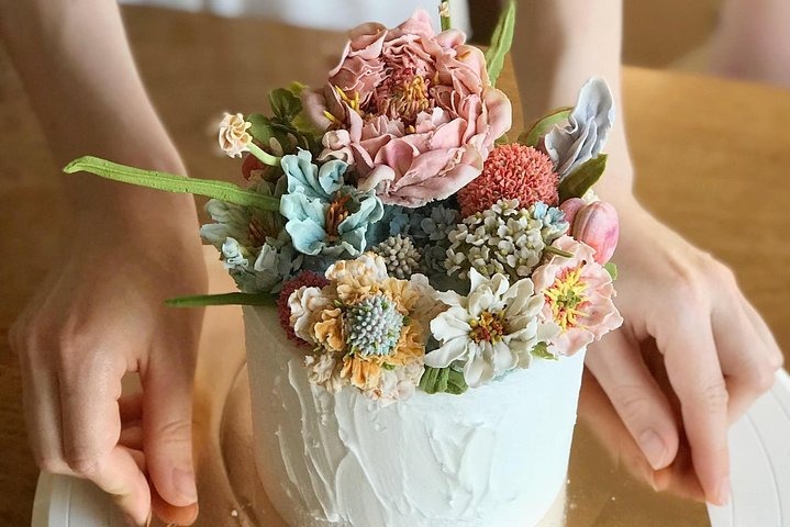 Soy-cream Flower Cake, Authentically Korean! (vegan solution /bean cream) - Photo 1 of 12